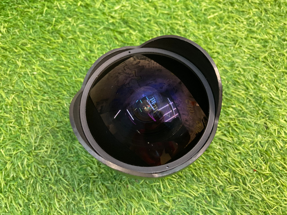 Samyang 8mm 3.5 AS IF MC Fish-eye CS Nikon F