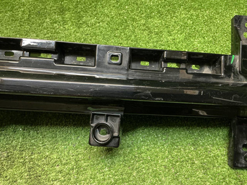 Накладка решетки радиатора Haval H3 (2024-н.в.)