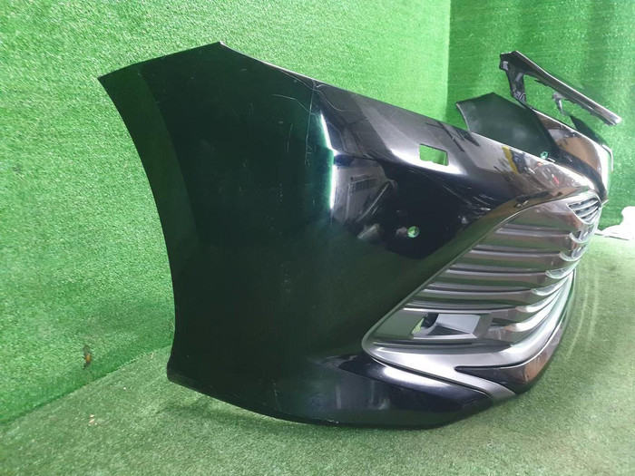 Бампер передний Toyota Camry 8 XV70 (2017-2021)