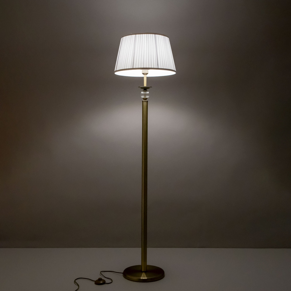 Citilux Гера CL433913 Торшер с абажуром Бронза