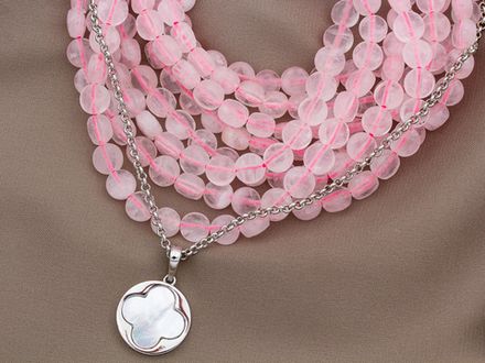 Нить бусин из розового кварца 6,5мм (плоские, огранка)