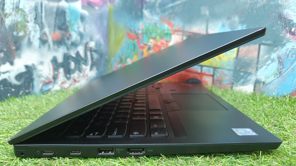 Ультрабук Lenovo i3-8/4 Gb/FHD покупка/продажа