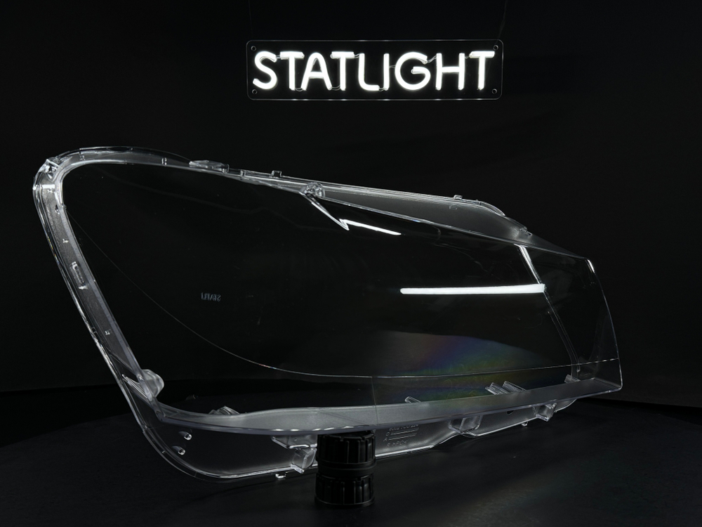 Правое стекло фары BMW X3 F25 2011-2014