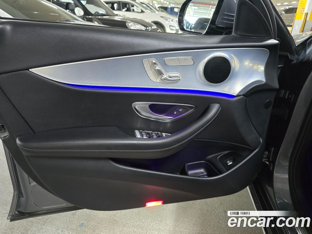Mercedes-Benz E-Class W213 E250 Avangarde (12.2019)