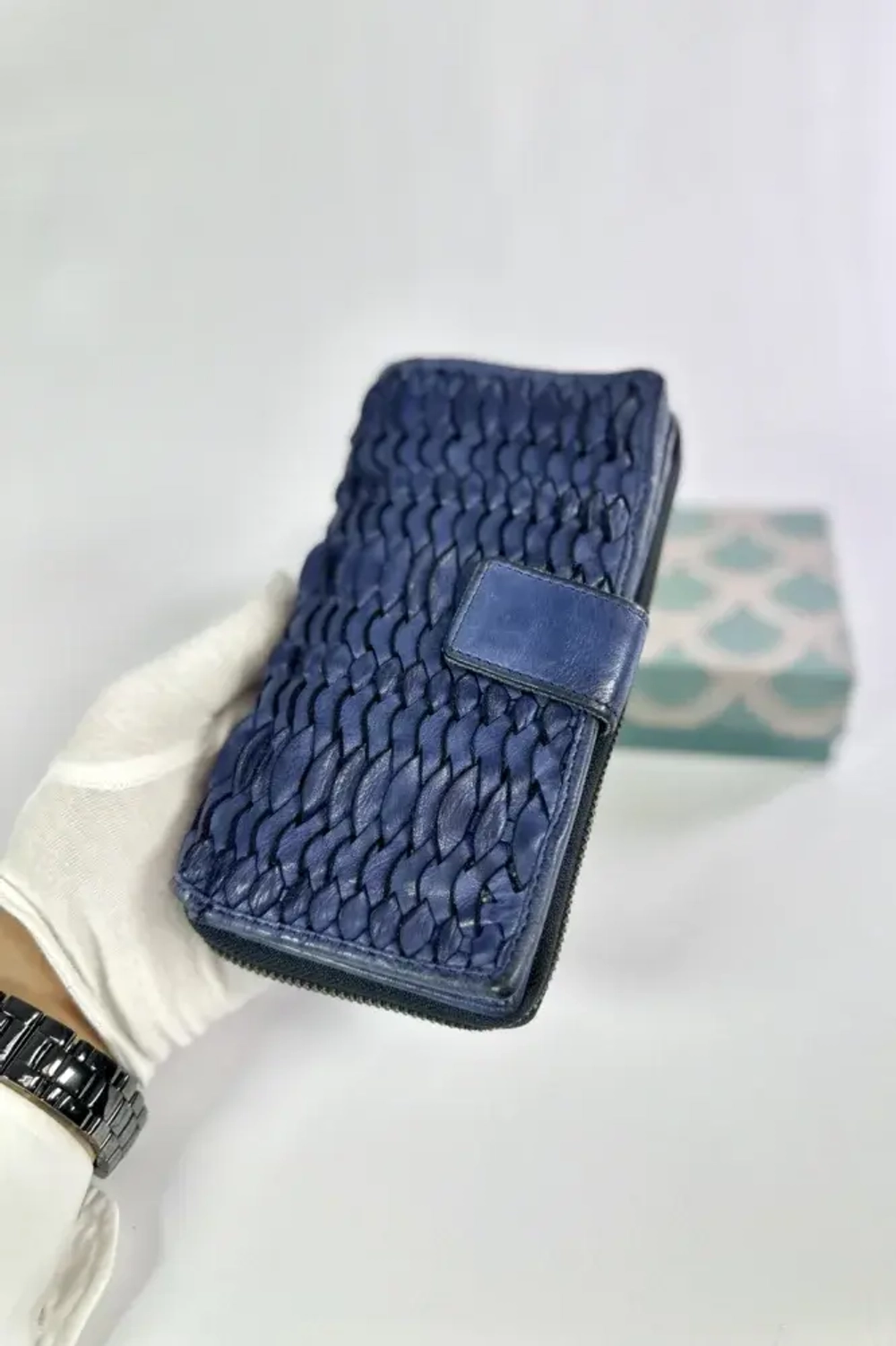 Женский кошелек из натуральной винтажной кожи синего цвета