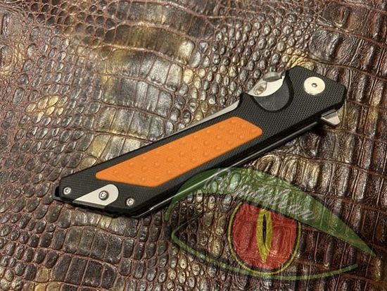 Складной нож Reptilian ВИСТ-02 c клинком из стали D2, рукоять G10