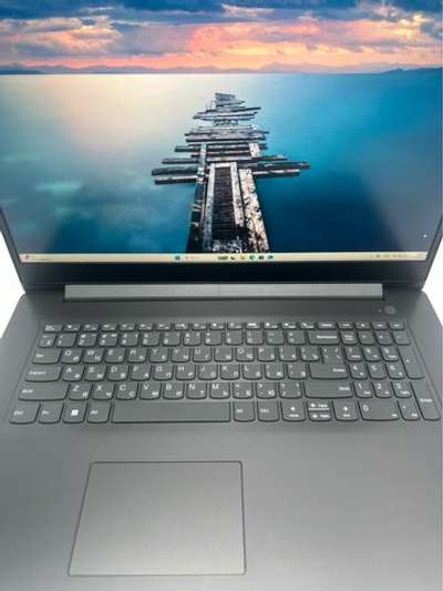 Ноутбук Lenovo V17 G2 ITL (82NX00CLRU) 17.3"/Intel Core i3-1115G4/RAM 8GB/SSD 256GB/Intel UHD/1920*1080/IPS/DOS/Подсветка кл-ры:нет/серый. Состояние: C1