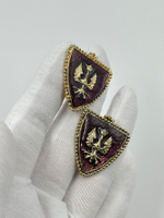Клипсы Герб с фиолетовой эмалью