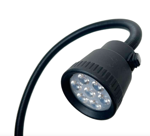 Станочный светодиодный светильник на гибкой ножке 220В — LED лампа местного освещения для станков с выключателем 7Вт, 700Лм, 5500К, 220В, IP65 (на струбцине)