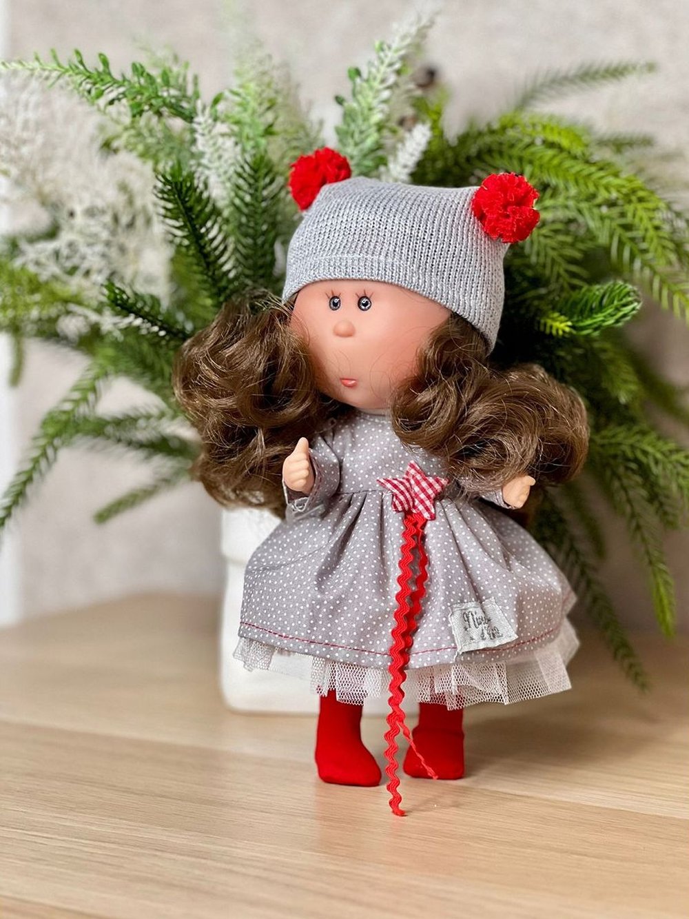 Кукла Nines виниловая 23см Little Mia в пакете (3184A1)