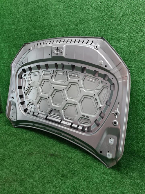 Капот Geely Monjaro (2021-н.в.)