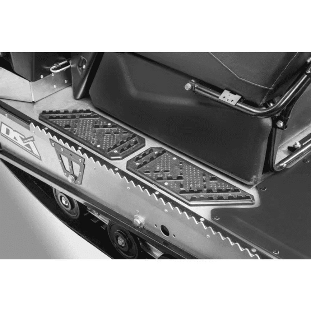 Снегоход СТЕЛС Ермак 800L CVTech