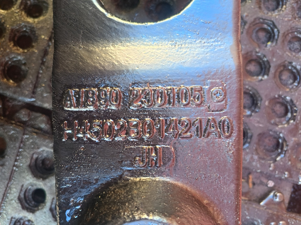 Кронштейн замка кабины 2023г