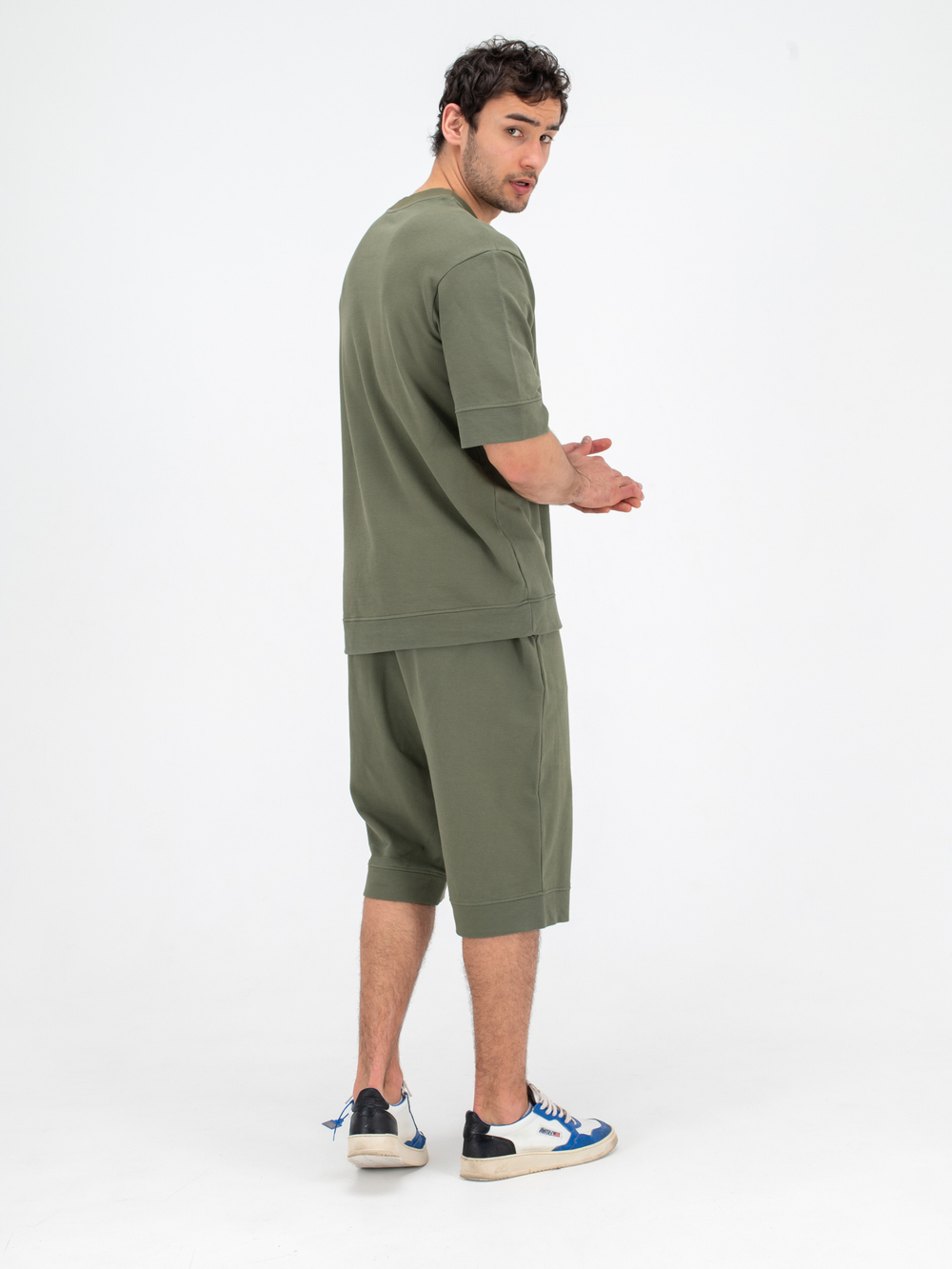 Костюм хлопковый с шортами. Хаки