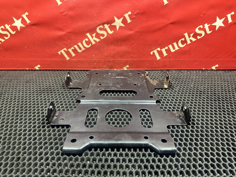 Кронштейн блока предохранителей