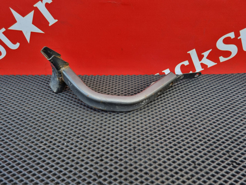 Кронштейн глушителя