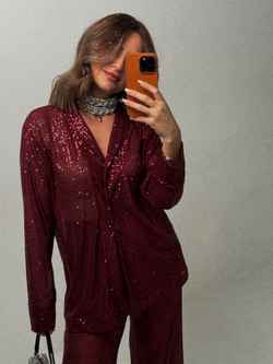 Костюм в пайетку бордо