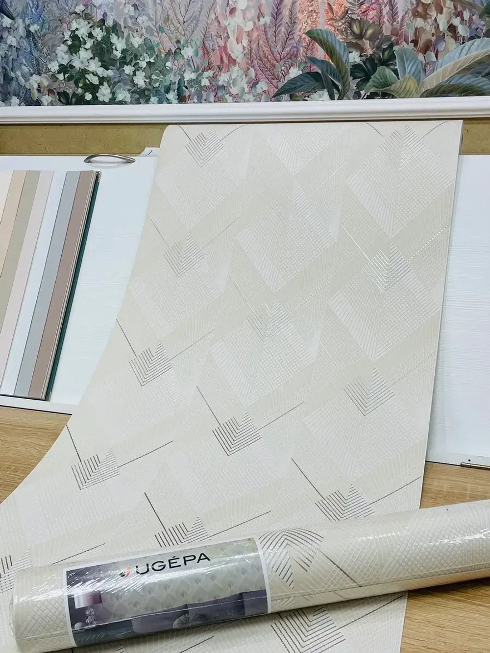 Обои флизелиновые L96707 Galactik Франция