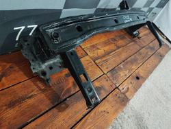 Усилитель переднего бампера Skoda Octavia 4 (A8) 19-нв Б/У Оригинал 5E3807109