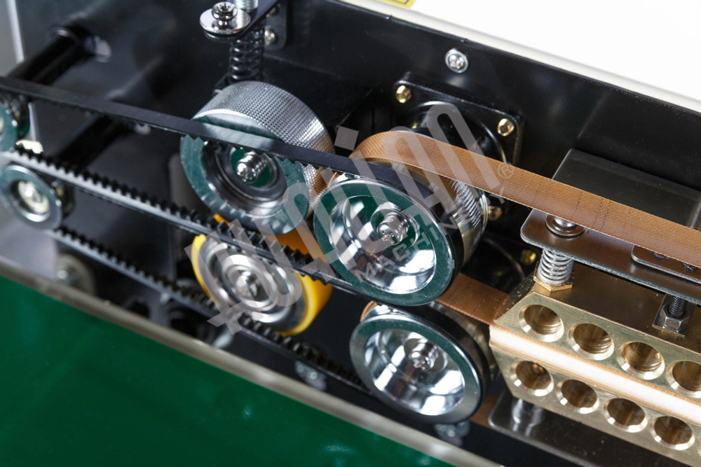 Роликовый конвейерный запайщик DBF-900W