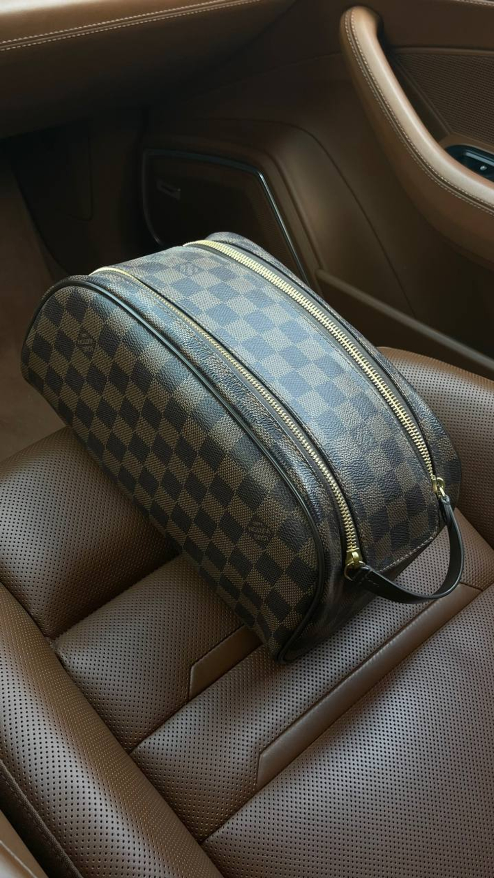 Несессер Louis Vuitton