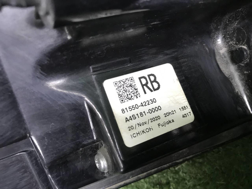 Фонарь правый внешний Toyota RAV4 5 XA50 (18-нв)