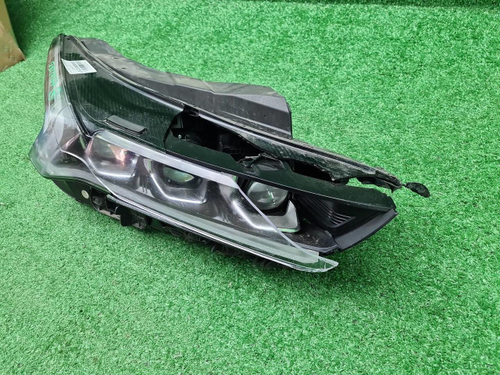 Битая Фара правая Kia K5 (2019-2023) LED