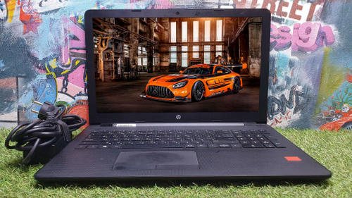 Ноутбук HP AMD A6/4Gb/FHD