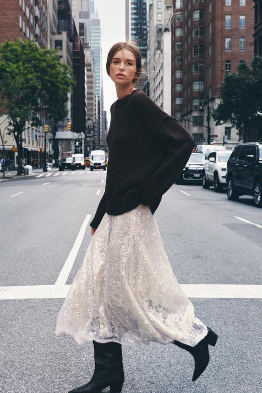 ZARA ЮБКА МИДИ С ПАЙЕТКАМИ, ЦВЕТ РОЗОВОГО МЕЛА