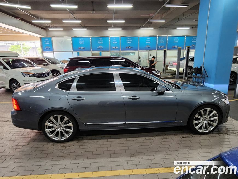 Volvo S90 T8 AWD 액설런스 (07.2020)
