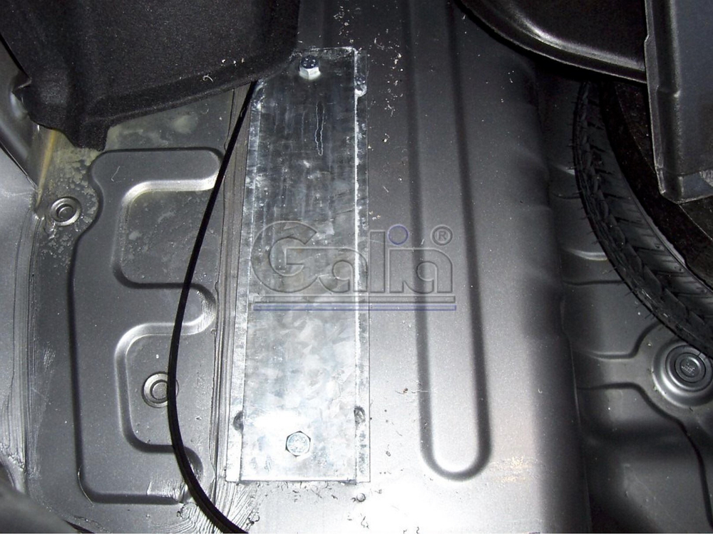 Фаркоп оцинкованный Galia C049A для Chevrolet Aveo седан 2002-2012(паспорт и сертификат в комплекте)(без электрики)