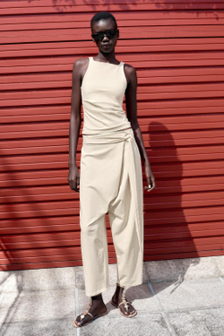 ZARA ТОП ИЗ ТКАНИ С ЭФФЕКТОМ ПОТЕРТОСТИ СО СКЛАДКАМИ, ПЕСОЧНЫЙ