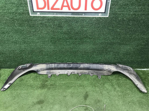 Юбка заднего бампера Toyota Camry xv70 (2017-н.в.)