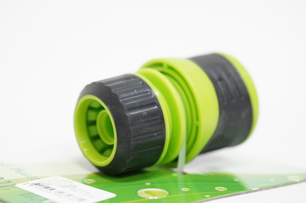 СОЕДИНИТЕЛЬ БЫСТРОСЪЕМНЫЙ HOSE WORLD С МЯГ ПЛАСТ 1/2–5/8 GE0030