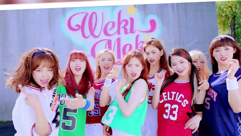 Альбом WEKI MEKI - Lucky 2nd Mini Album WEKI Version