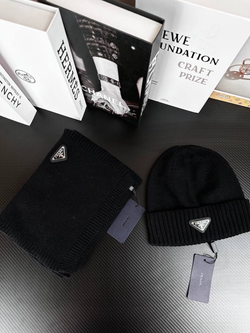 Комплект Prada