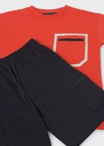 футболка с шортами