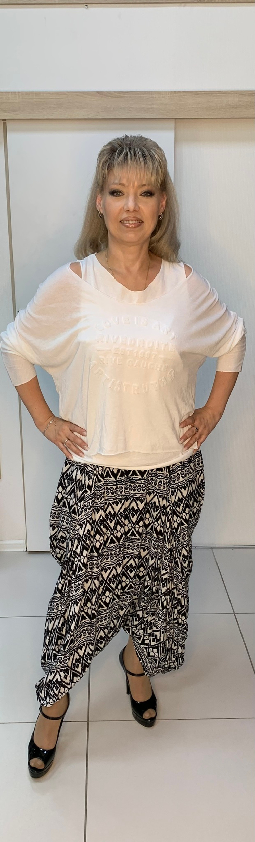 Черные брюки-штанишки "султанки"