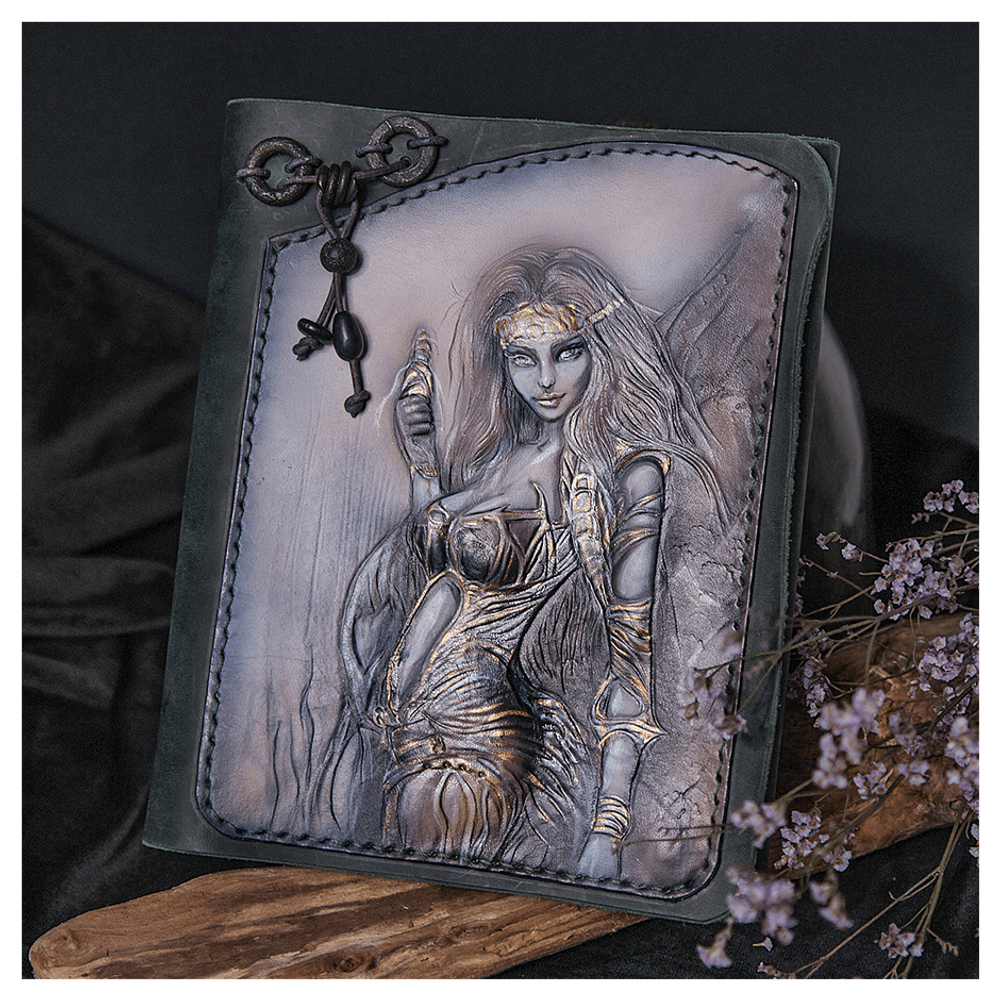 Кожаный ежедневник «Шаманка»