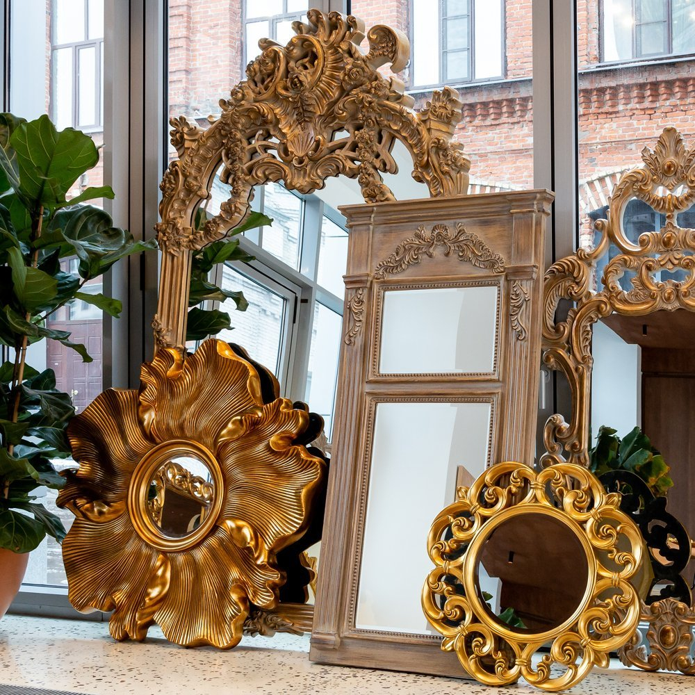 Настенное зеркало Виола Голд Объект мечты