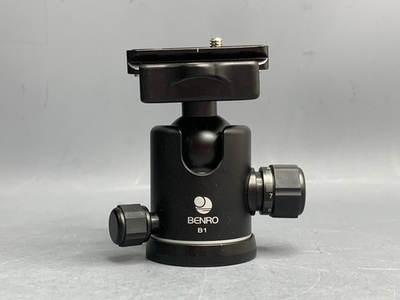 Benro B1