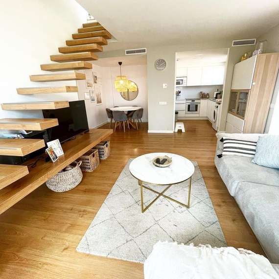 Журнальный столик Sheffield Ø80 см, белый мрамор