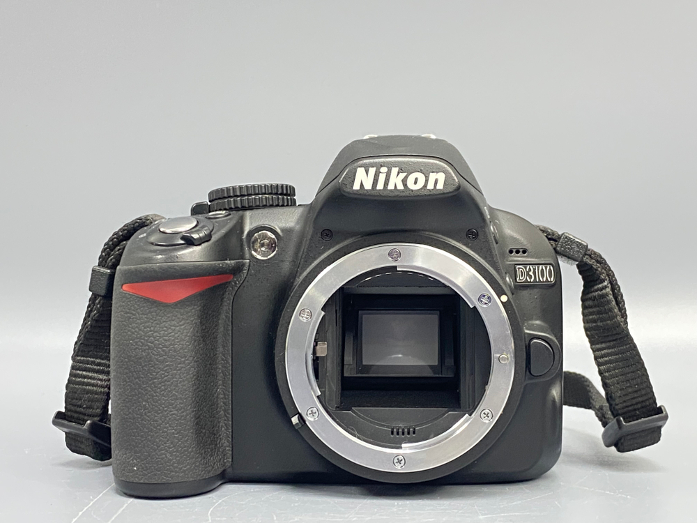 Nikon D3100 Body