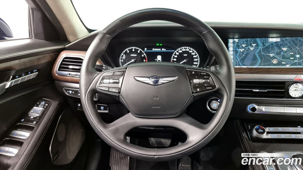 Genesis G90 5.0 AWD (04.2021)