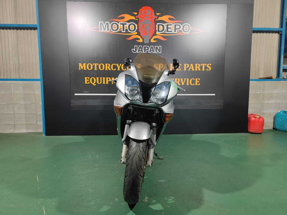 Honda VFR800F , 2005