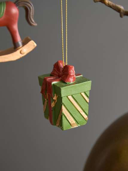 Набор ёлочных украшений classic christmas charm из коллекции new year essential