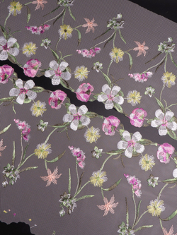 Вышивка на сетке пион с мультиколор неэластичная ширина 22 см (2 стороны)