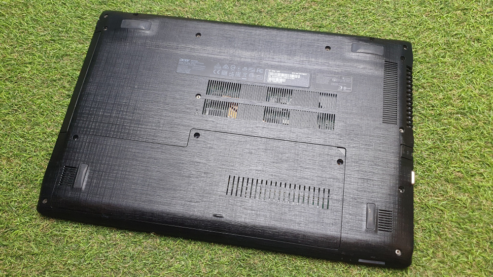 Ноутбук Acer i3-6/6Gb/GTX 940MX 2Gb/FHD