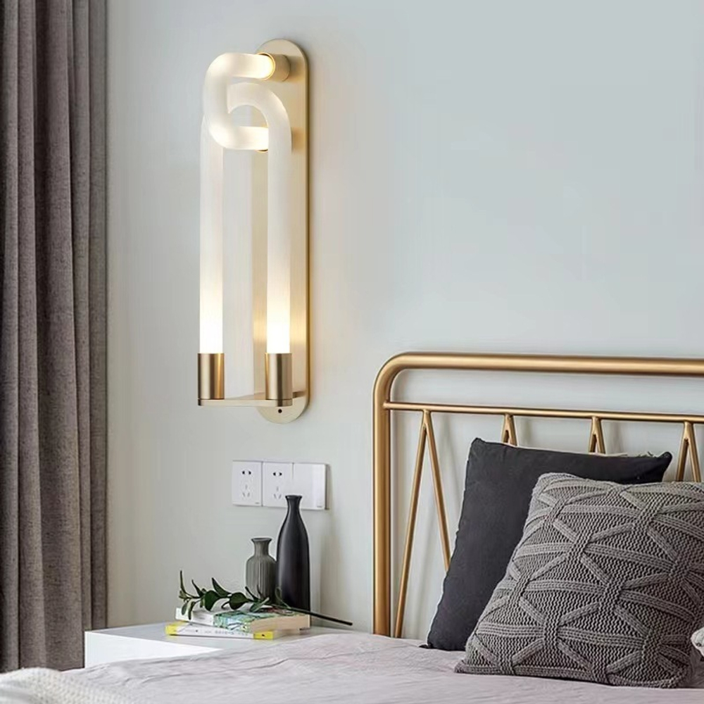 Wall design lamp  Loopi by Articolo Lighting (Black)