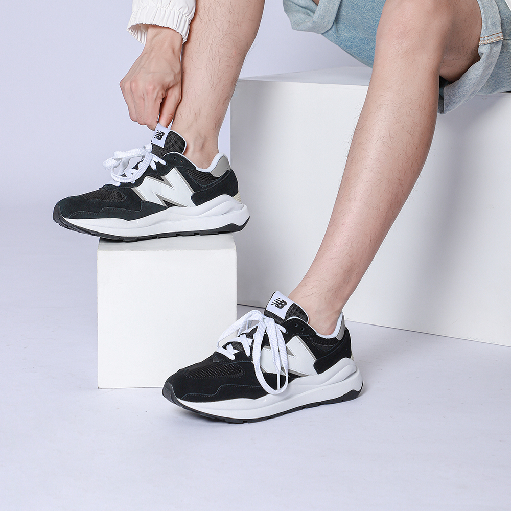 57/40 New Balance 'Black White'
